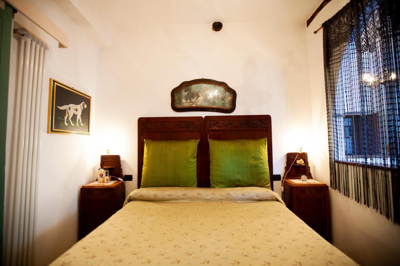 Antica Molina Aparthotel Faggeto Lario Exterior photo