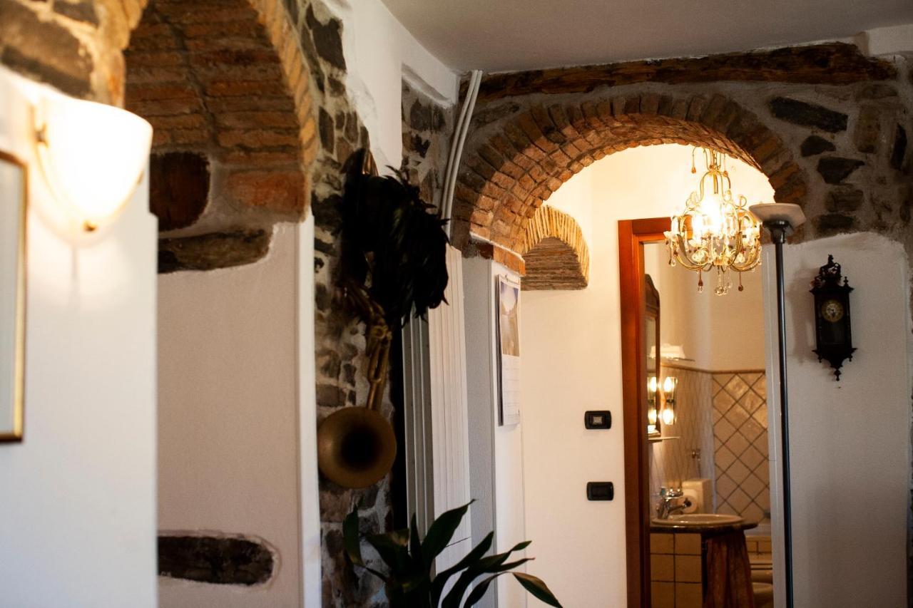 Antica Molina Aparthotel Faggeto Lario Exterior photo