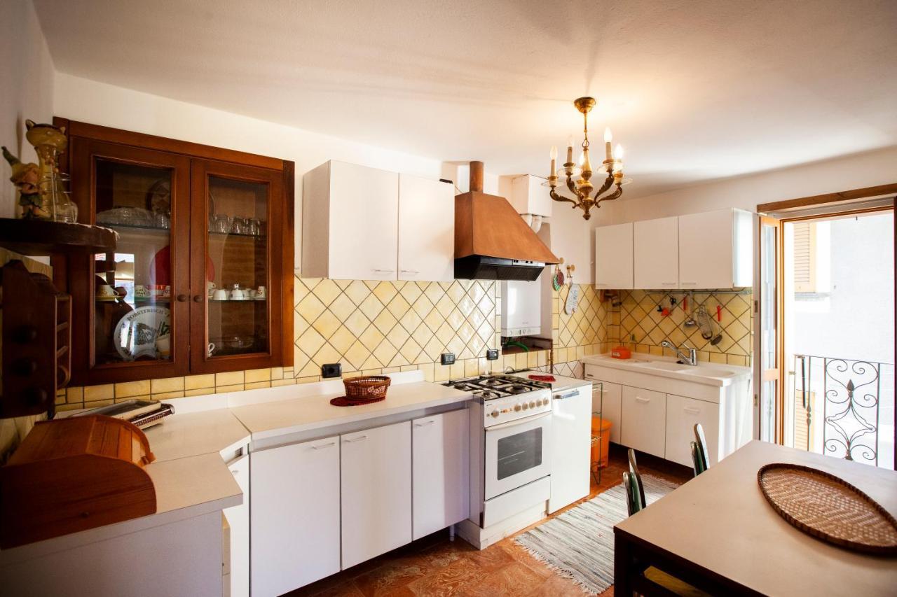 Antica Molina Aparthotel Faggeto Lario Exterior photo