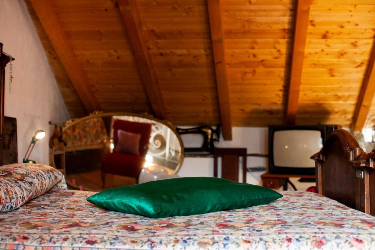 Antica Molina Aparthotel Faggeto Lario Exterior photo